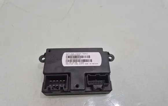 Dodge Grand Caravan Door control unit/module P68079910AB