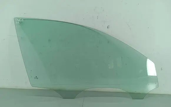 Volkswagen PASSAT B5.5 Front door window glass four-door 43R00082 DOT90AS2M40