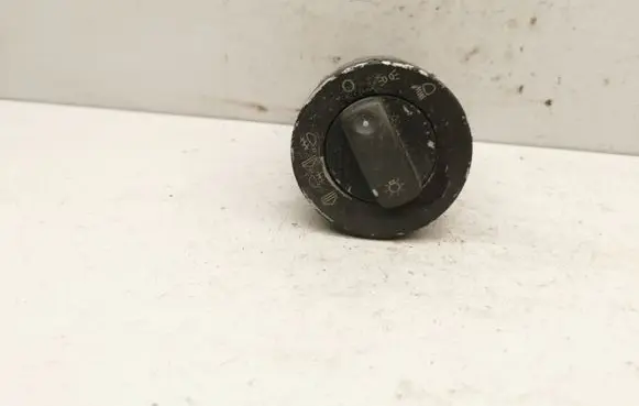 Audi A4 S4 B7 8E 8H Light switch 8E0941531A