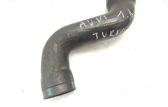 Intercooler hose/pipe