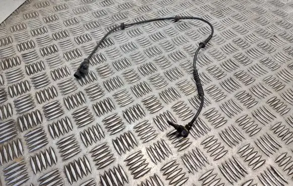 Opel Adam ABS brake wheel speed sensor At5b2