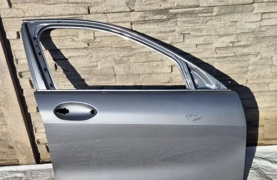 BMW 1 F40 Front door