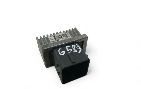 Renault Megane II Glow plug pre-heat relay 110678071R