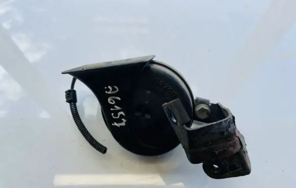 Ford Galaxy Horn signal e20092018