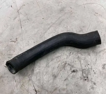 Volvo XC90 Engine coolant pipe/hose 08634067