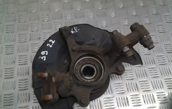 Toyota Avensis T250 Front wheel hub spindle knuckle