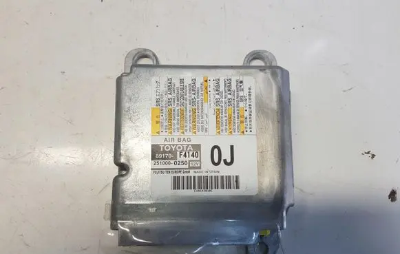 Toyota C-HR I Airbag control unit/module 89170-F4140