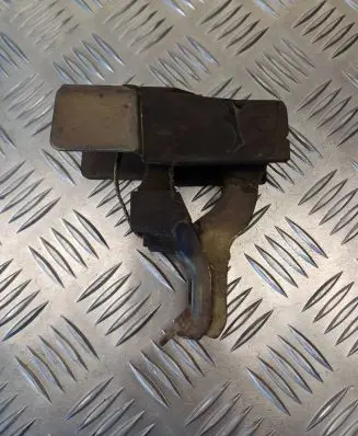 Renault Clio III Muffler mount bracket/holder 8200114739G