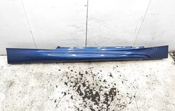 BMW 1 E82 E88 Foot area side trim 875107256 13132561 0000591845