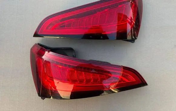 Audi Q5 SQ5 Rear/tail lights 8R0945094C