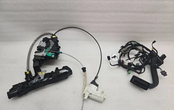 Mercedes-Benz S W222 Rear door lock A0997303400