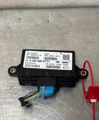 Mercedes-Benz A W176 Trunk lid opening control unit A2469000717
