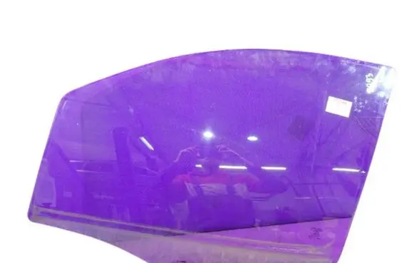 Fiat Fiorino Front door window glass four-door 