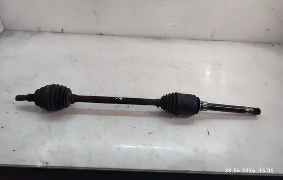 Mercedes-Benz ML W164 Front driveshaft A1643301901