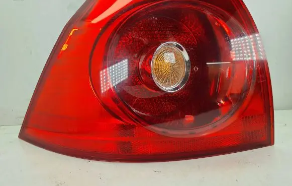 Volkswagen Golf V Rear/tail lights 1K6945095N A0216138 03S28490102