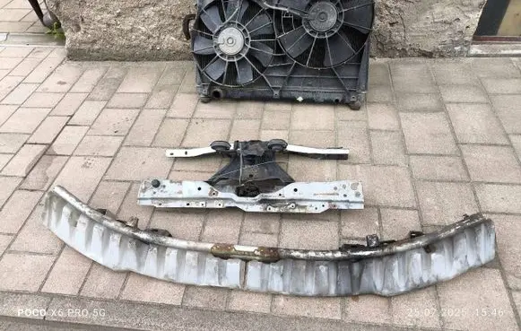 Suzuki Grand Vitara II Radiator support slam panel