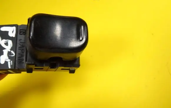 Subaru Forester SF Electric window control switch