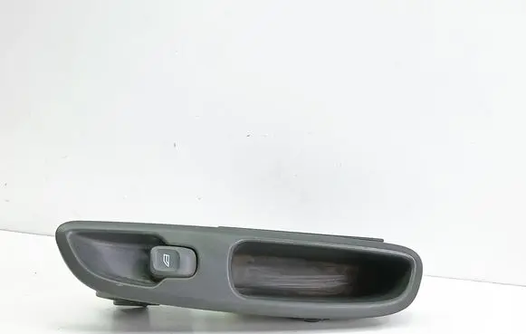 Volvo V70 Electric window control switch 9472275