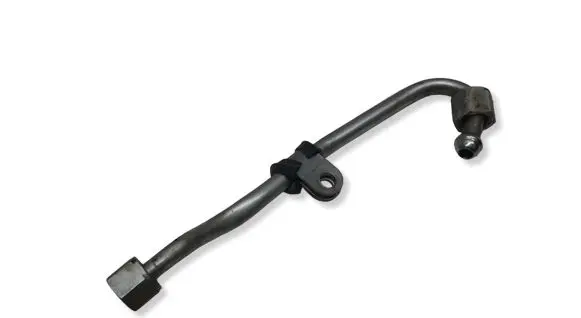 Volkswagen Golf VI Fuel injector supply line/pipe 03CANBA5