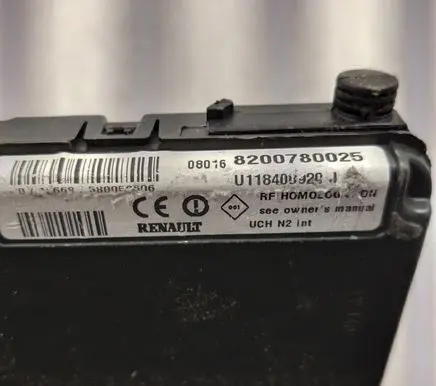 Renault Megane II Comfort/convenience module 8200780025