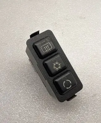 BMW 5 E34 Windscreen/window heater switch 1391764 03051000 6131