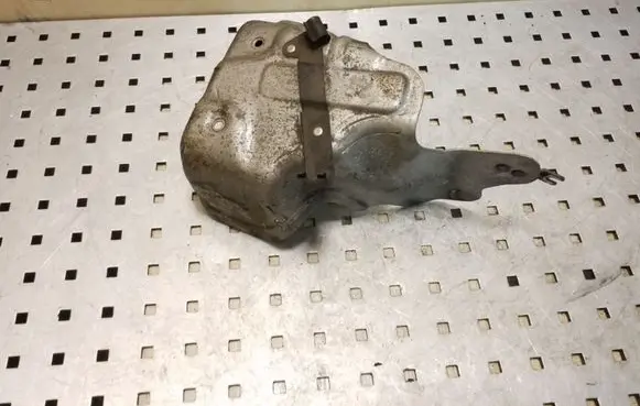 Audi A5 8T 8F Heat shield in engine bay 059145323