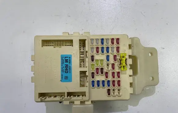 Hyundai ix35 Fuse module 919502S511 JA010052 AK62452