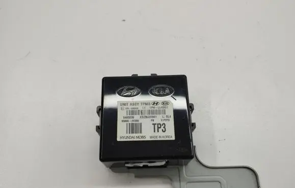 Hyundai Veloster Tire pressure control unit 958002V300 TPMLL433G1