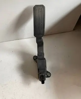 Toyota Auris 150 Accelerator throttle pedal 7811002010