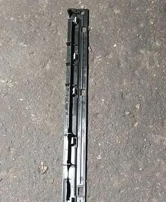 (B) pillar trim (bottom)