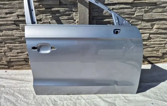 Audi A1 Front door 1825051149