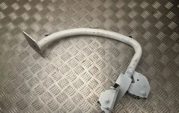 Maserati Ghibli Tailgate/trunk/boot hinge 020