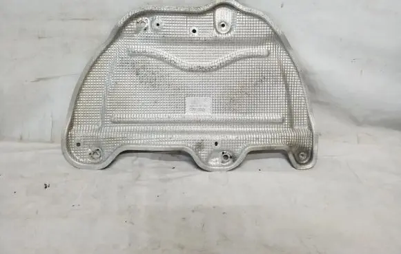 Volkswagen Tiguan Allspace Exhaust heat shield 5QF825701D