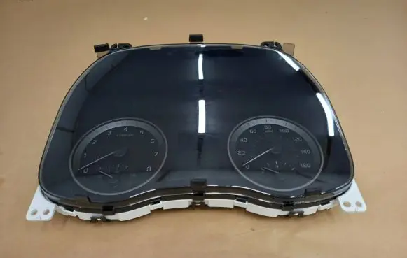 Hyundai Tucson TL Speedometer (instrument cluster) 94001D7210