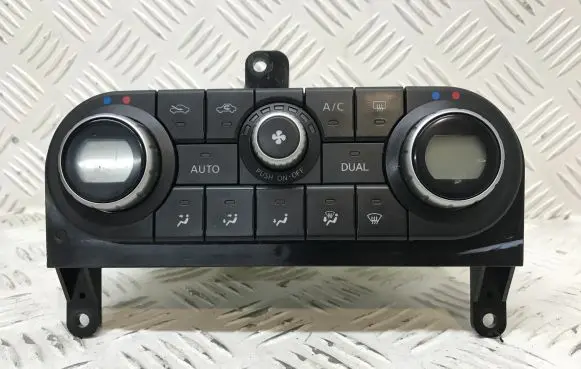 Nissan Qashqai Climate control unit 27500JD45B