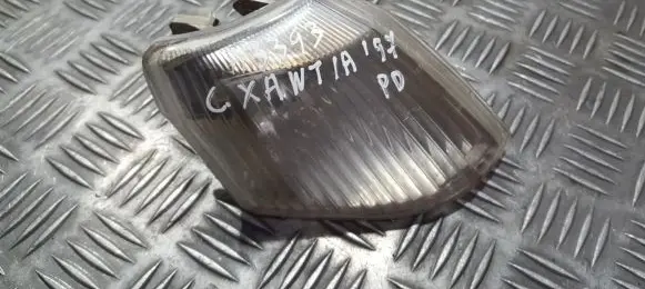 Citroen Xantia Front indicator light