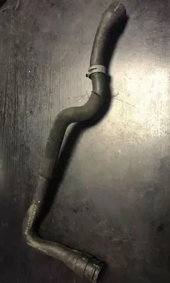 Mercedes-Benz B W245 Engine coolant pipe/hose A1698301296