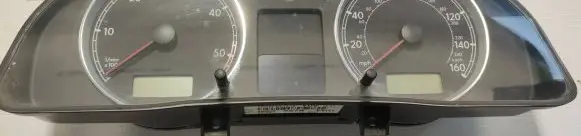 Volkswagen PASSAT B5 Speedometer (instrument cluster) 3B0920927A VWZ7Z0B5648631