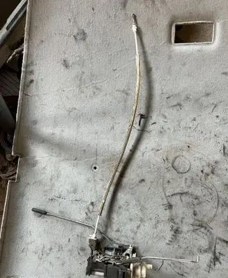 Audi A4 S4 B6 8E 8H Front door lock 8D1837015F 8D1837015