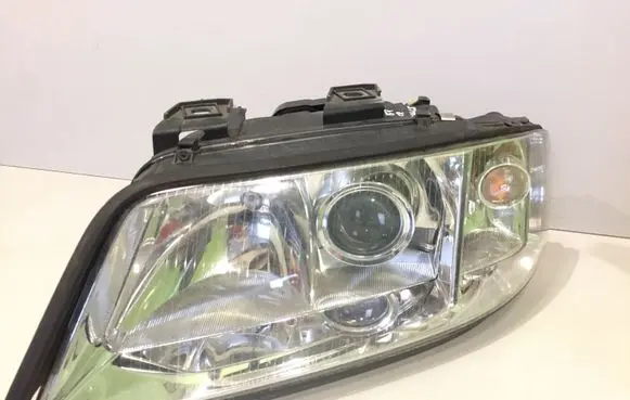Audi A6 S6 C5 4B Headlight/headlamp