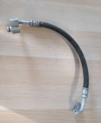 Air conditioning (A/C) pipe/hose