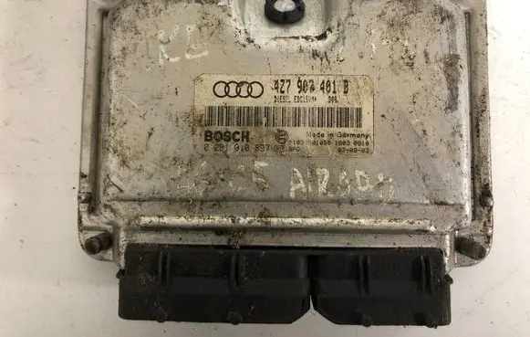 Audi A6 S6 C5 4B Engine control unit/module 4Z7907401B 0281010897