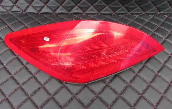 Peugeot 308 Rear/tail lights 168487RE