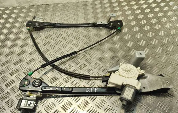Chrysler Pacifica Front door window regulator with motor 05020786AE 975081103 2107060017