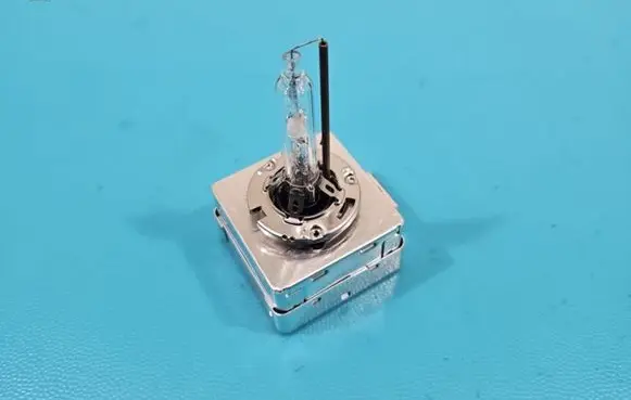 Audi A4 S4 B8 8K Xenon bulb 009028-311 IMPRK1372436