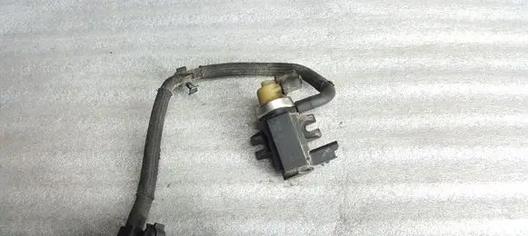 Citroen C5 Turbo solenoid valve 9661960380 70163300