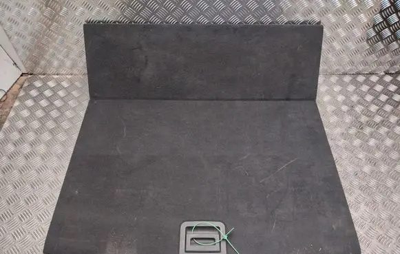 Volkswagen Touareg II Trunk/boot floor carpet liner 7P6863546JB1