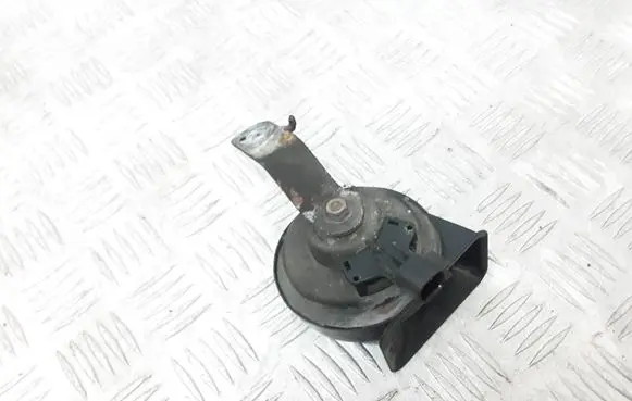 Volvo V70 Horn signal A046522