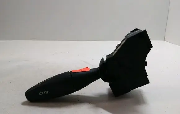 Ford Focus Indicator stalk 98AG13335AG