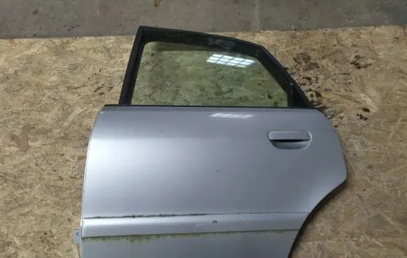 Audi A4 S4 B5 8D Rear door
